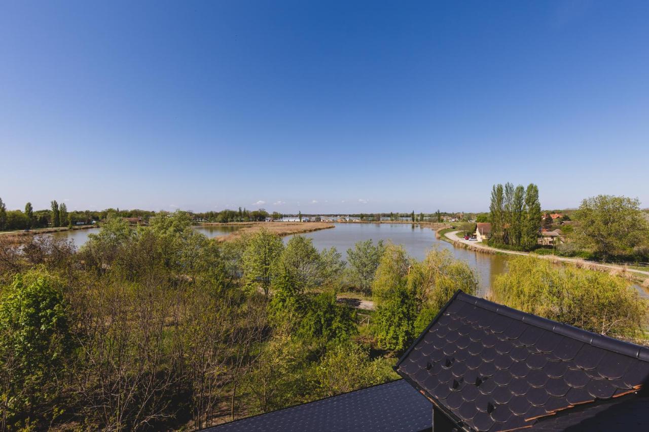 Navigator Hotell Palić Eksteriør bilde