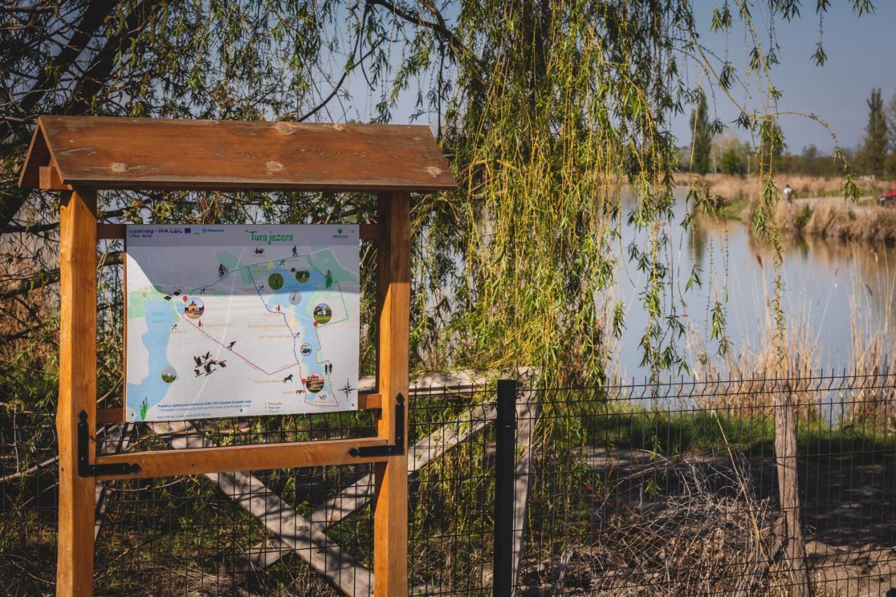 Navigator Hotell Palić Eksteriør bilde