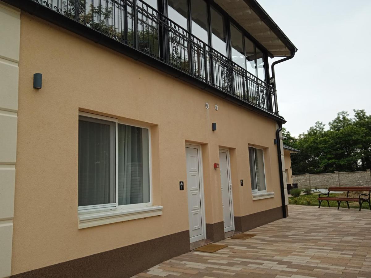 Navigator Hotell Palić Eksteriør bilde